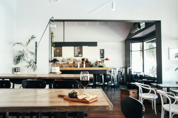 Découvrez les Bienfaits d"un Extracteur de Jus Broyant pour Obtenir des Jus Ultra-Nutriments !